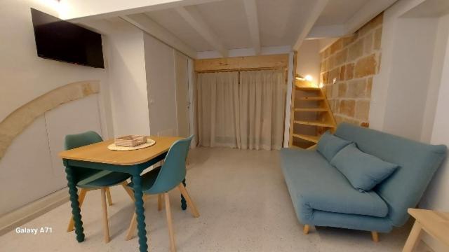 Mandorleolio Versomare Holiday home