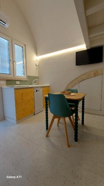 Holiday home Mandorleolio Versomare *